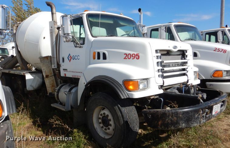 image for item EC9034 2003 Sterling L-Line ready mix truck