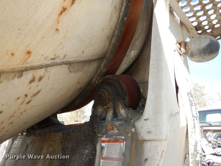 image for item EC9034 2003 Sterling L-Line ready mix truck