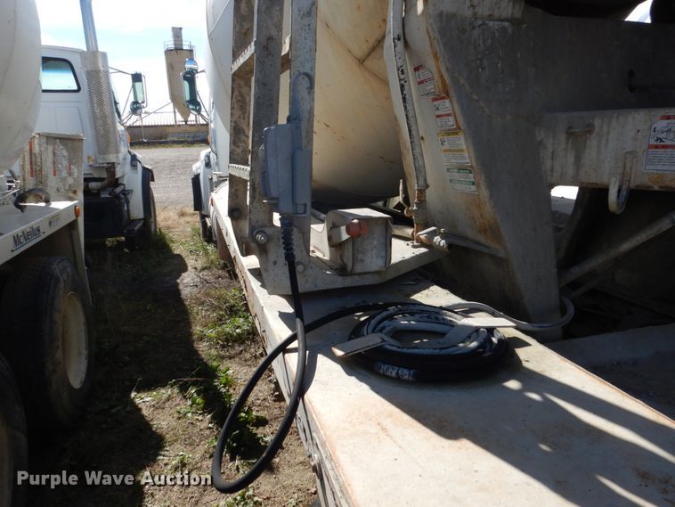 image for item EC9034 2003 Sterling L-Line ready mix truck