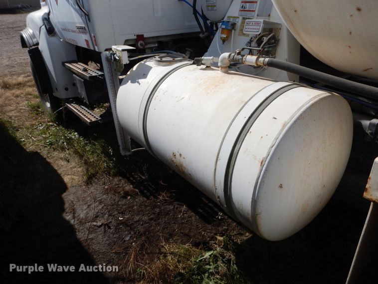 image for item EC9034 2003 Sterling L-Line ready mix truck