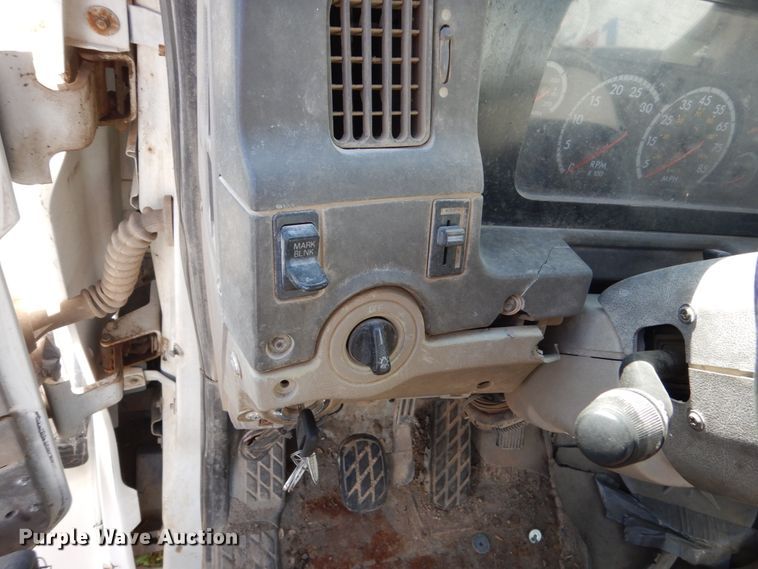 image for item EC9034 2003 Sterling L-Line ready mix truck