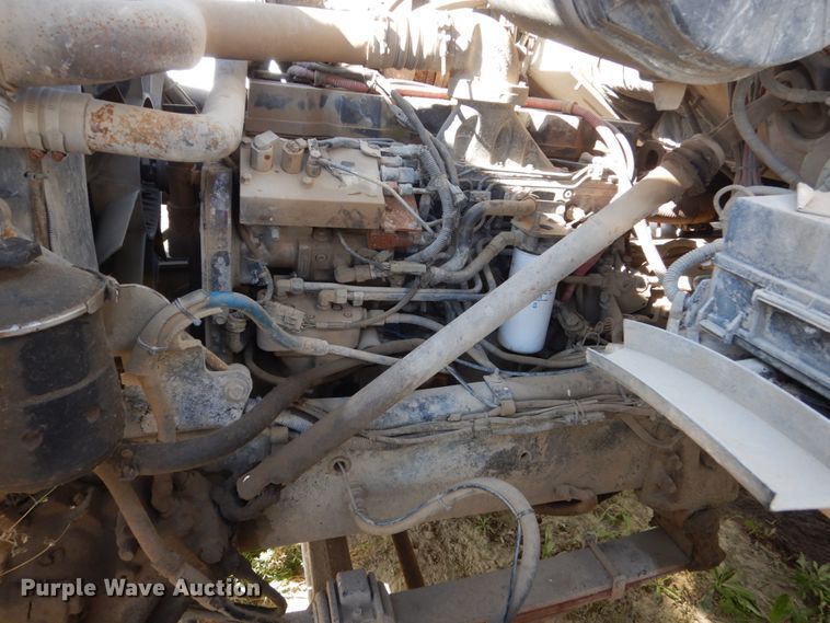 image for item EC9034 2003 Sterling L-Line ready mix truck