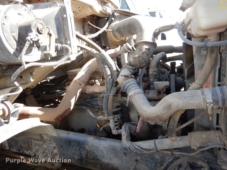 image for item EC9034 2003 Sterling L-Line ready mix truck