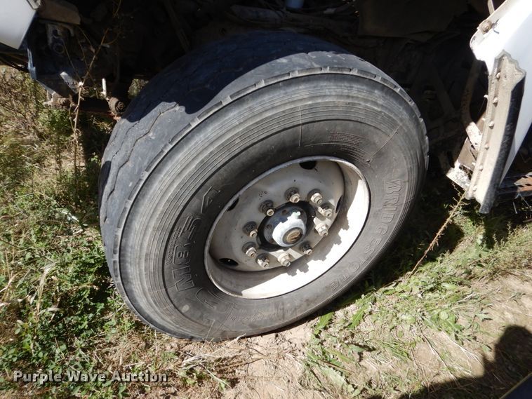 image for item EC9034 2003 Sterling L-Line ready mix truck