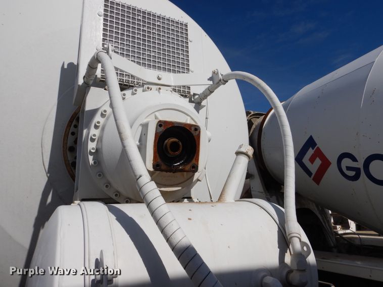 image for item EC9035 2004 Sterling L-Line ready mix truck