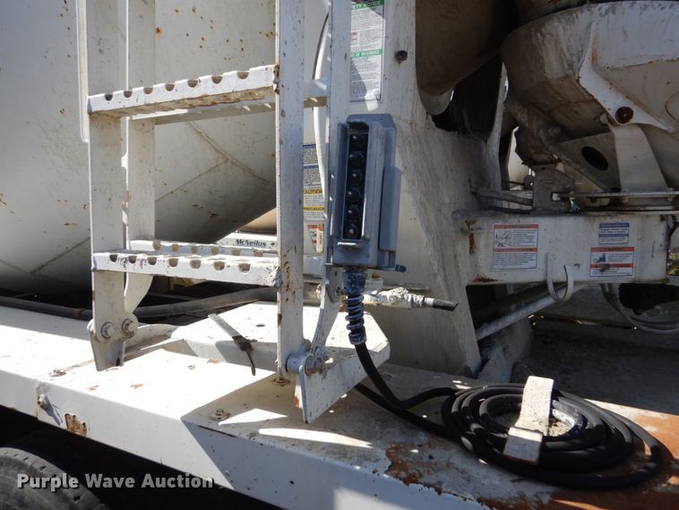 image for item EC9035 2004 Sterling L-Line ready mix truck