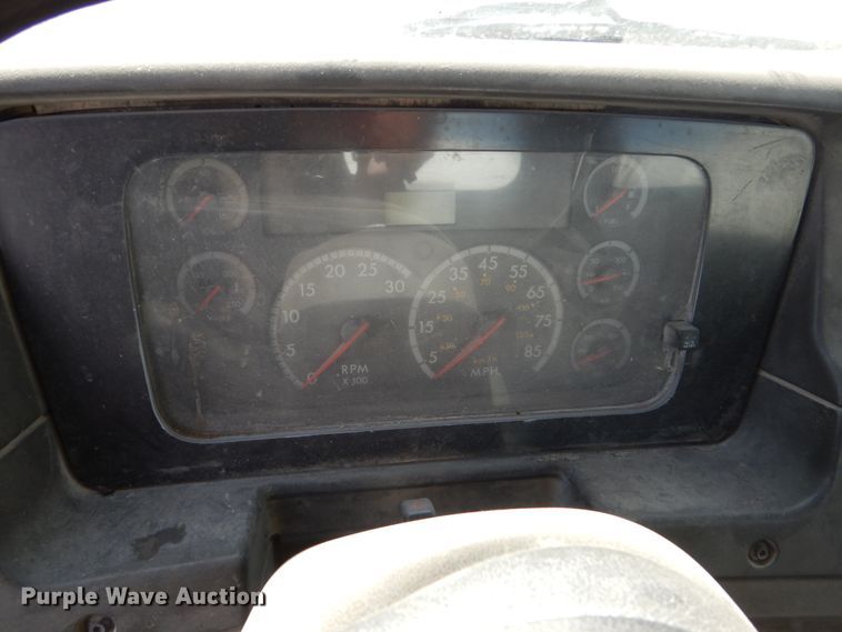 image for item EC9035 2004 Sterling L-Line ready mix truck