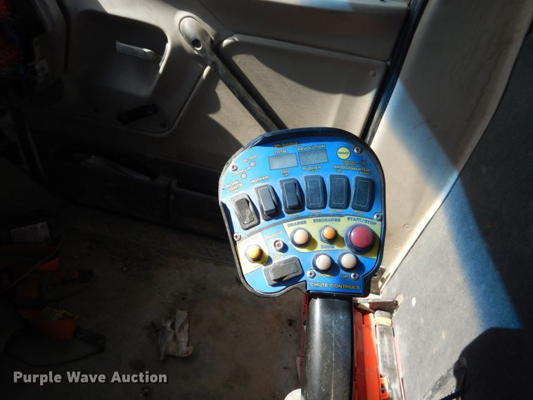 image for item EC9035 2004 Sterling L-Line ready mix truck