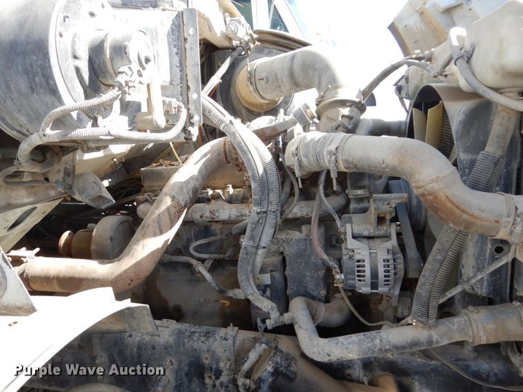 image for item EC9035 2004 Sterling L-Line ready mix truck