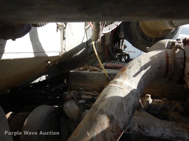 image for item EC9035 2004 Sterling L-Line ready mix truck