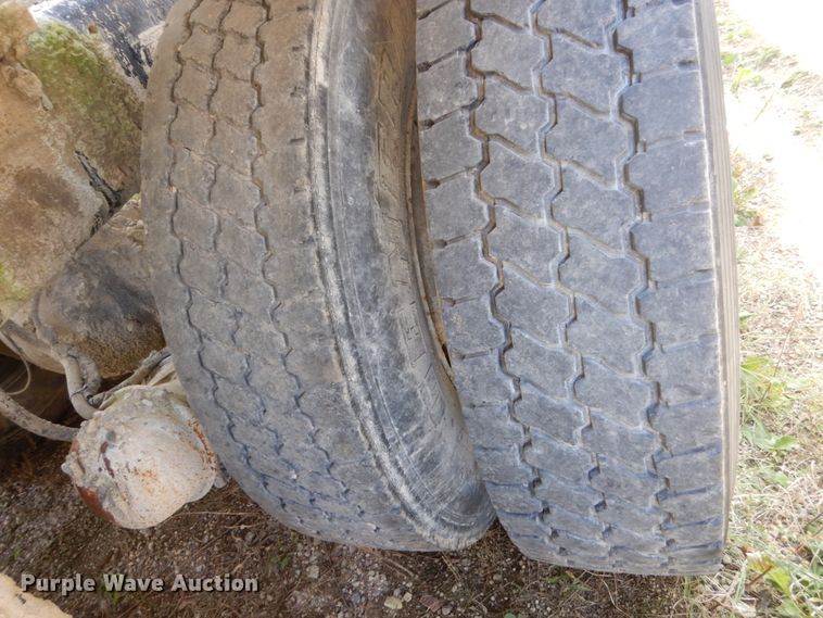 image for item EC9035 2004 Sterling L-Line ready mix truck