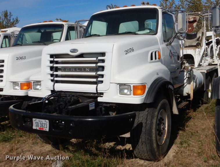 image for item EC9036 2002 Sterling L-Line ready mix truck