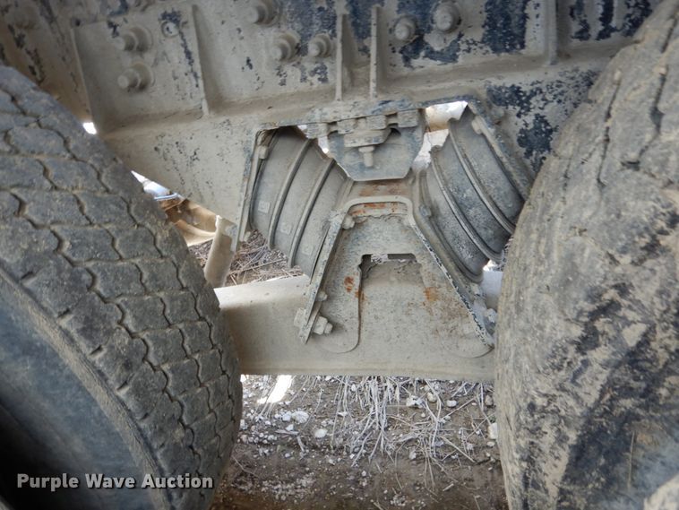 image for item EC9036 2002 Sterling L-Line ready mix truck