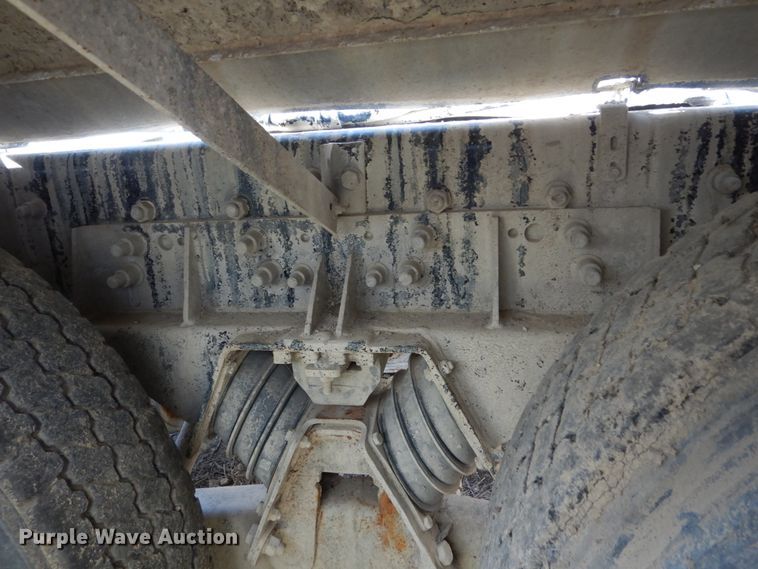 image for item EC9036 2002 Sterling L-Line ready mix truck