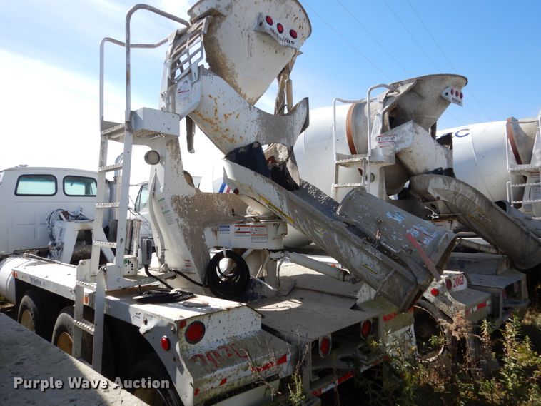 image for item EC9036 2002 Sterling L-Line ready mix truck