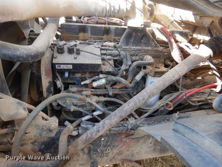 image for item EC9036 2002 Sterling L-Line ready mix truck