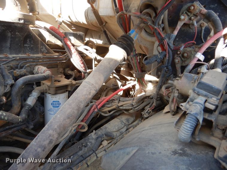 image for item EC9036 2002 Sterling L-Line ready mix truck