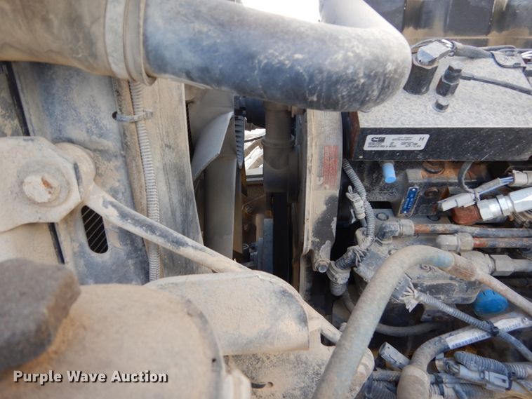 image for item EC9036 2002 Sterling L-Line ready mix truck