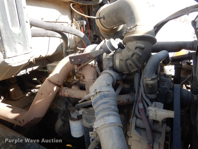 image for item EC9036 2002 Sterling L-Line ready mix truck