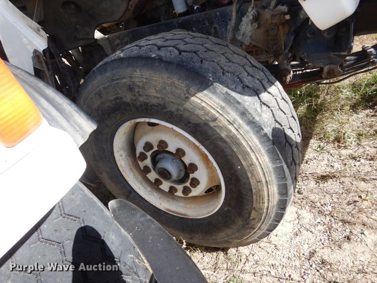 image for item EC9036 2002 Sterling L-Line ready mix truck