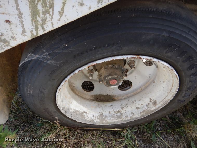 image for item EC9036 2002 Sterling L-Line ready mix truck