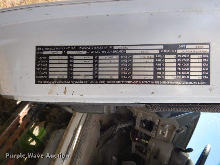 image for item EC9036 2002 Sterling L-Line ready mix truck