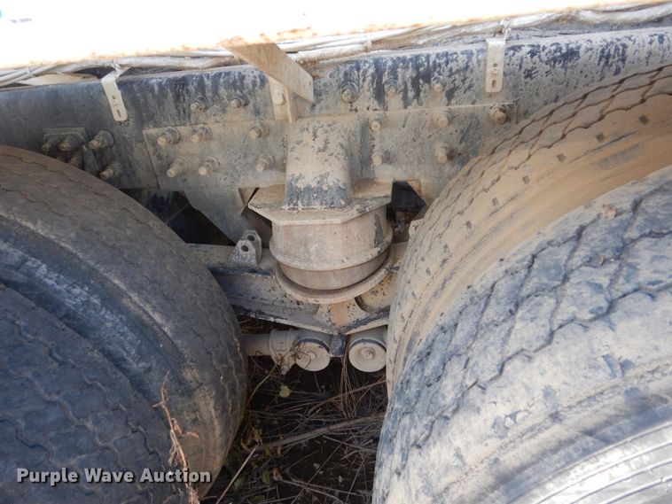 image for item EC9037 2004 Sterling L-Line ready mix truck