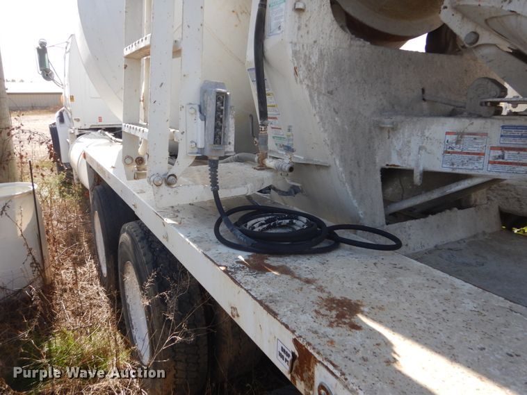 image for item EC9037 2004 Sterling L-Line ready mix truck