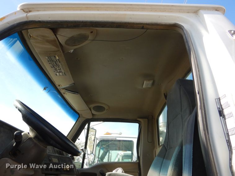 image for item EC9037 2004 Sterling L-Line ready mix truck