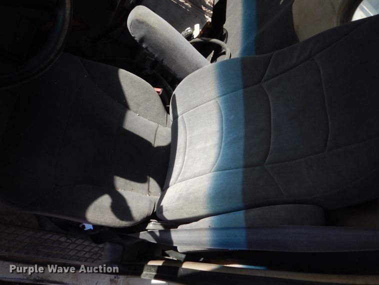 image for item EC9037 2004 Sterling L-Line ready mix truck