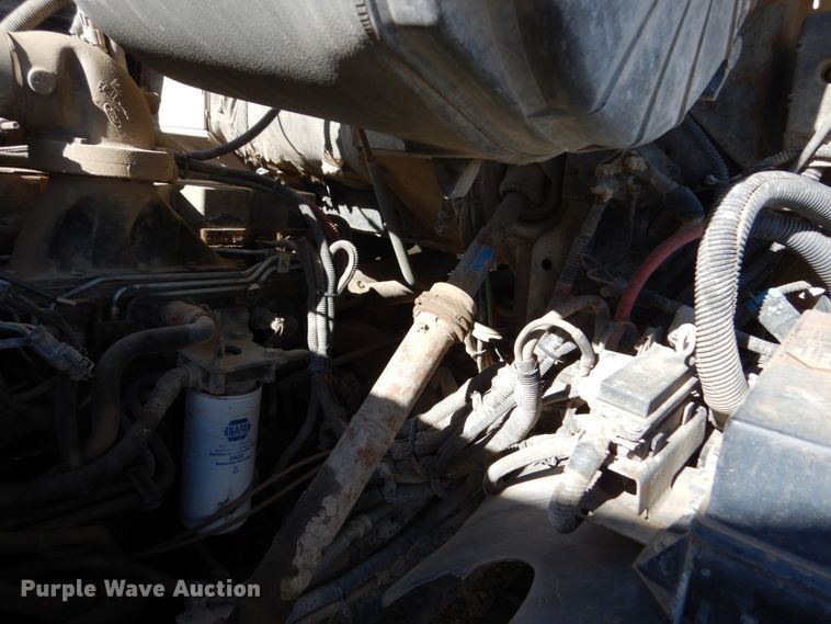 image for item EC9037 2004 Sterling L-Line ready mix truck