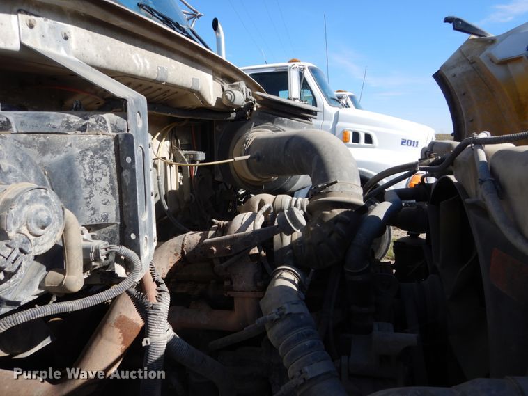 image for item EC9037 2004 Sterling L-Line ready mix truck