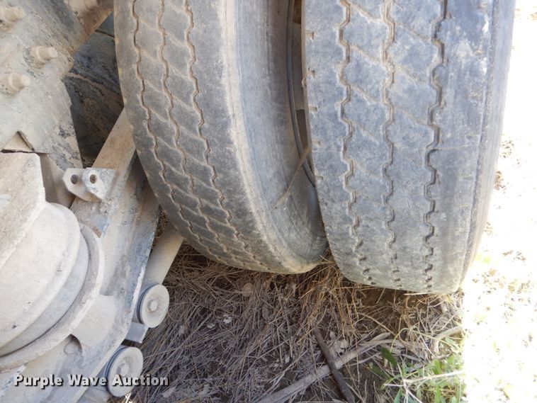 image for item EC9037 2004 Sterling L-Line ready mix truck