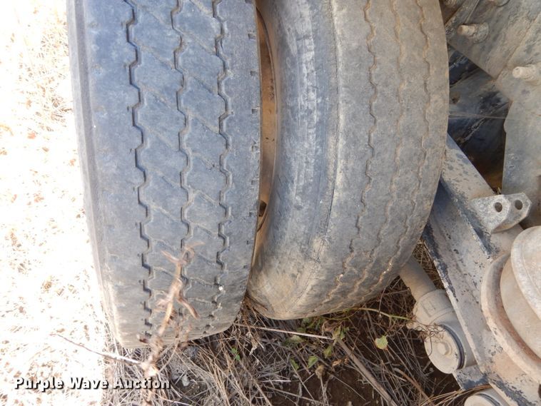 image for item EC9037 2004 Sterling L-Line ready mix truck