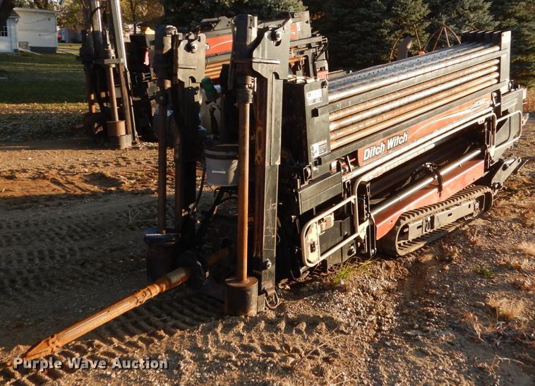 image for item EC9056 2009 Ditch Witch JT2020 Mach 1 directional boring unit