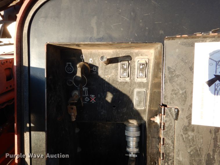 image for item EC9056 2009 Ditch Witch JT2020 Mach 1 directional boring unit