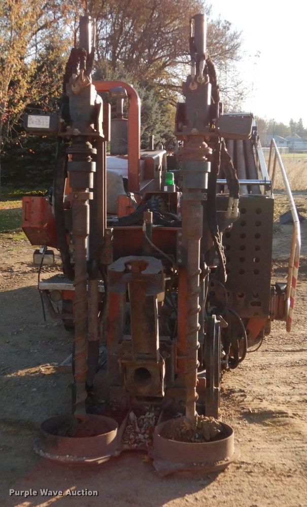 image for item EC9057 2001 Ditch Witch JT4020 directional boring unit