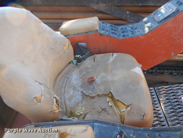 image for item EC9057 2001 Ditch Witch JT4020 directional boring unit