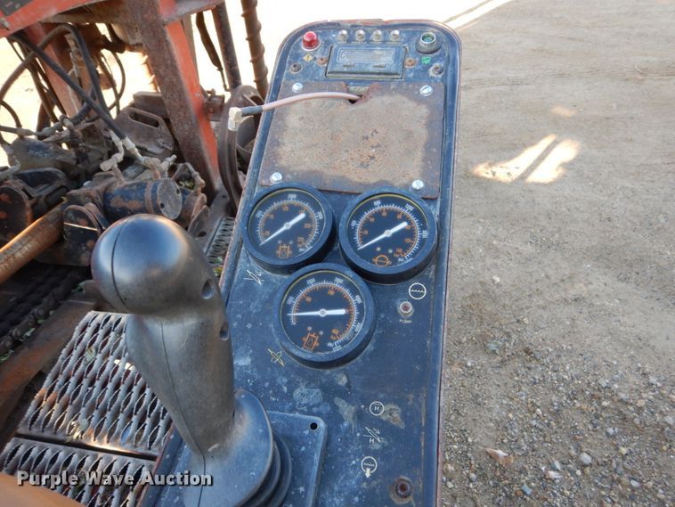 image for item EC9057 2001 Ditch Witch JT4020 directional boring unit