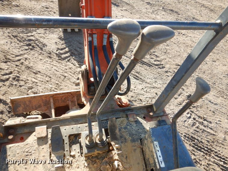 image for item EC9070 Thomas PT15 mini excavator