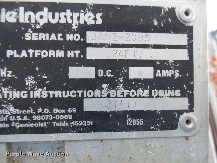 image for item EF9562 Genie AWP24 vertical lift