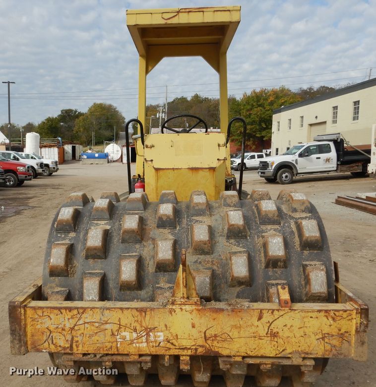 image for item EK9092 1988 Bomag BW172 single drum vibratory roller