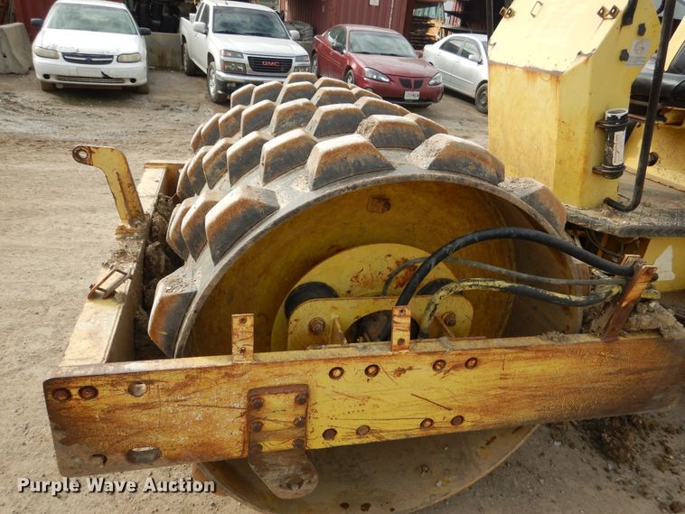 image for item EK9092 1988 Bomag BW172 single drum vibratory roller