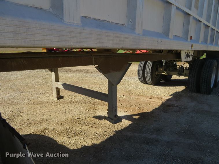 image for item EQ9308 1985 CMC end dump trailer