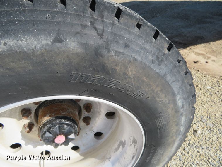 image for item EQ9308 1985 CMC end dump trailer