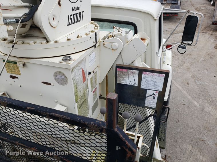 image for item ET9935 1990 Ford L8000 crane truck