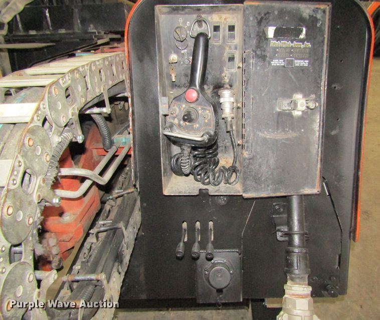 image for item FD9295 2005 Ditch Witch JT2020 directional boring unit
