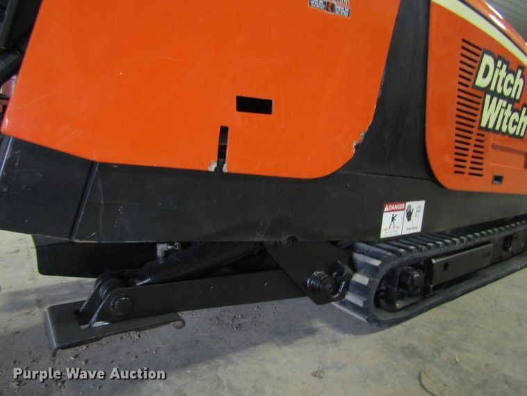 image for item FD9295 2005 Ditch Witch JT2020 directional boring unit