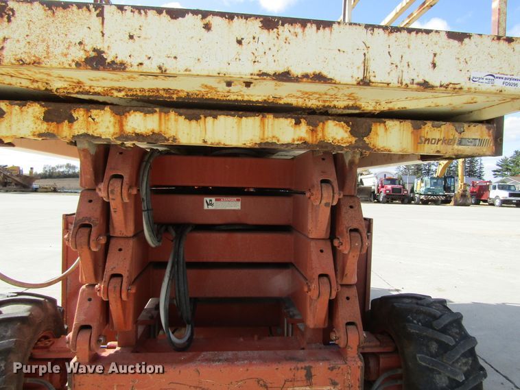 image for item FD9296 Snorkel SLH3284HD scissor lift