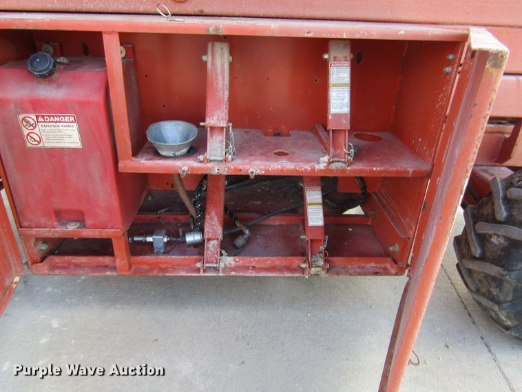 image for item FD9296 Snorkel SLH3284HD scissor lift